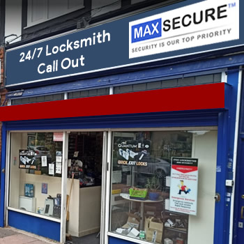 Locksmith store in Holloway